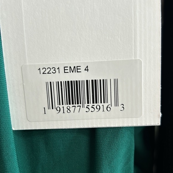 Mac Duggal 12231 NWT BEADED CUFF DROP SHOULDER FAUX WRAP GOWN - Picture 10 of 16